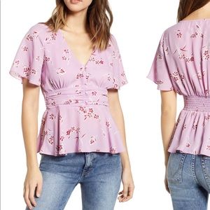 Socialite Floral Printed Top Brand new size L